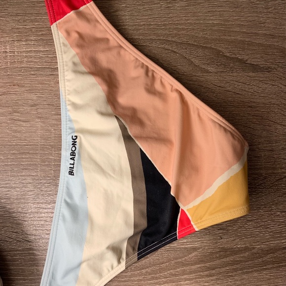 Billabong Multicolor Tropic Bottoms- size small - Picture 2 of 4